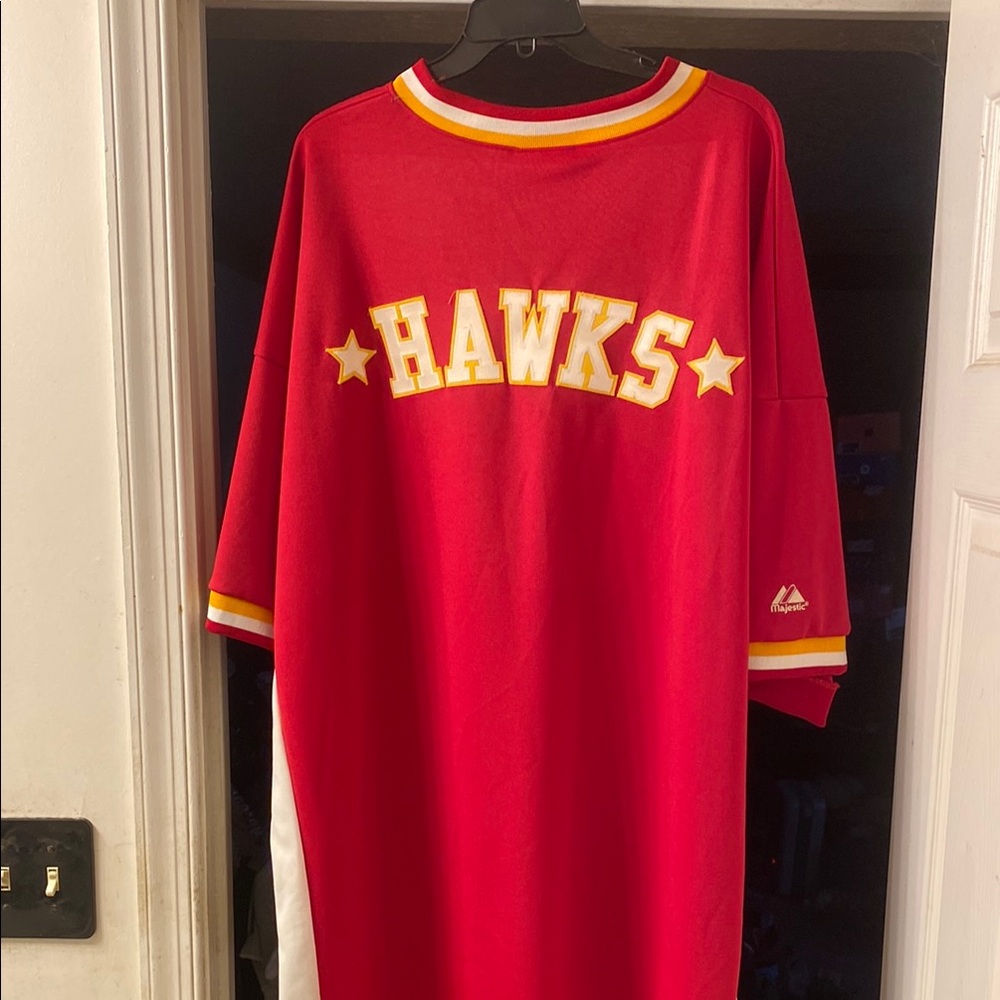 NBA Red Jersey with Yellow and White Details Warm up Atlanta Hawks Throwback
